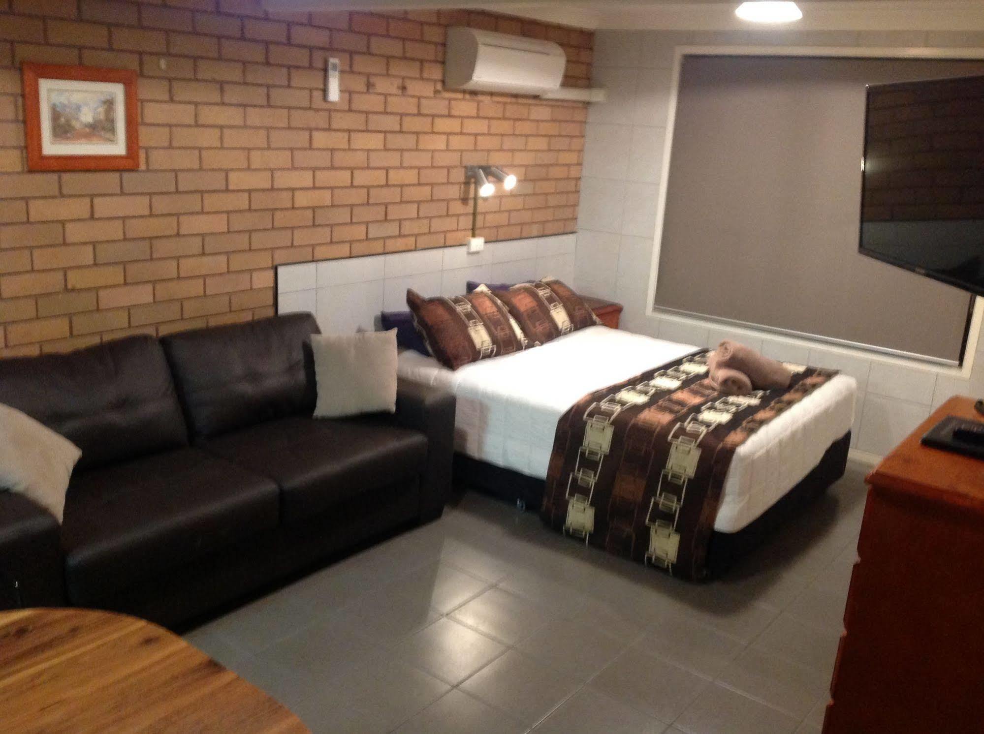 Tamworth Central Motel Екстер'єр фото
